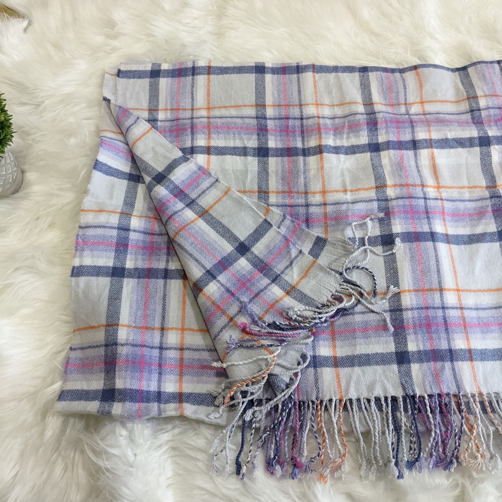 GAP Scarf